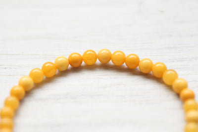 Baltic Amber Striped Dzi Bracelet