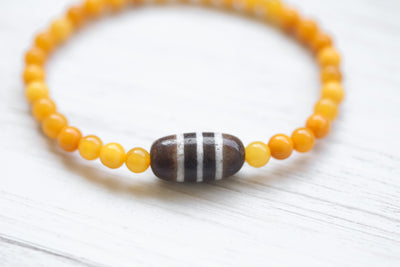 Baltic Amber Striped Dzi Bracelet