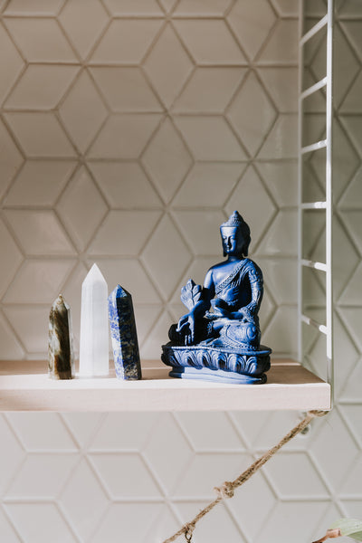 Meditating Medicine Buddha Statue