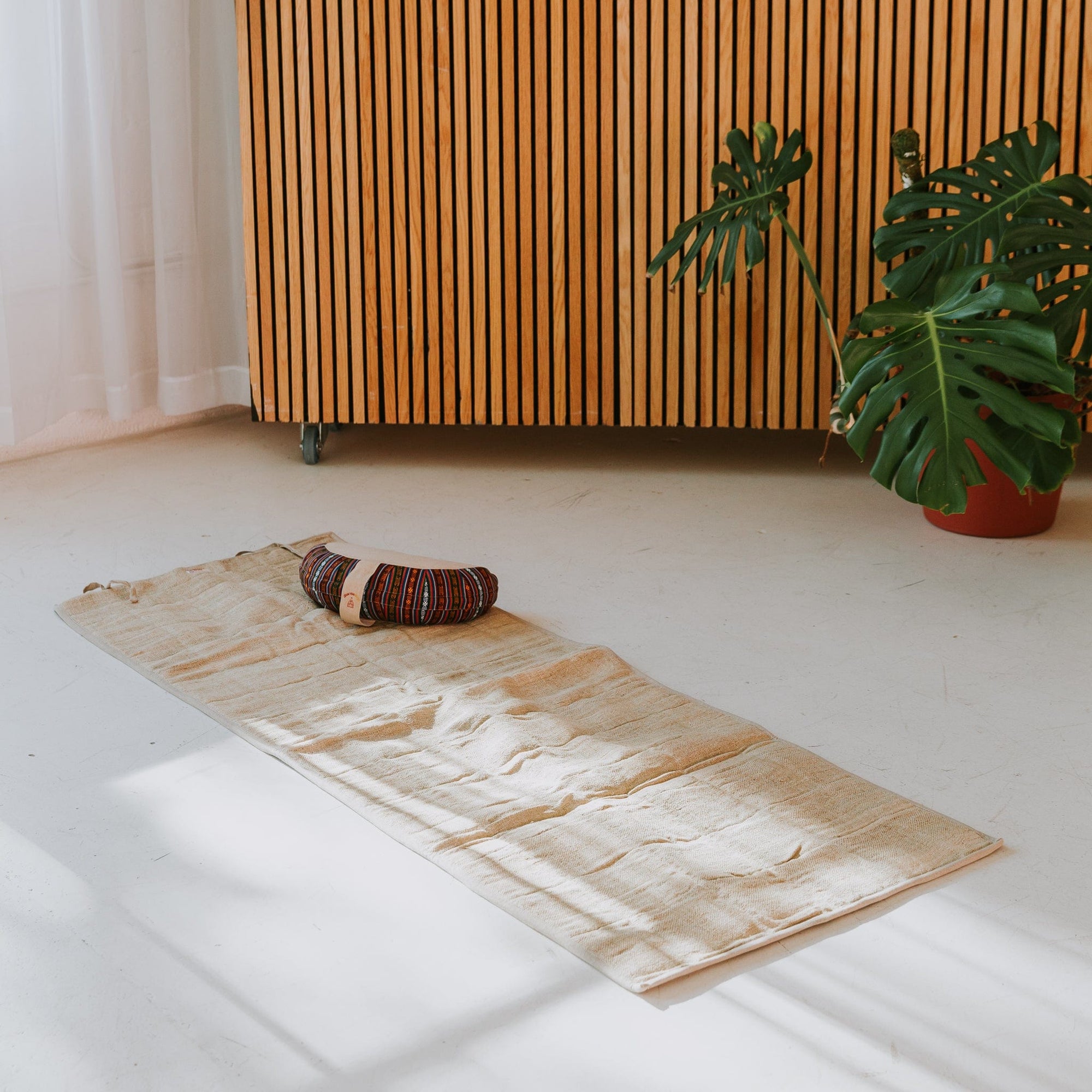 Home Nepali Hemp Yoga Mat