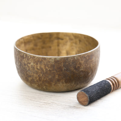 Antique Singing Bowl Throat Chakra 209 Hz