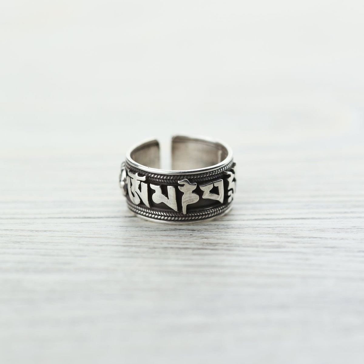 Tibetan Mantra Men's Ring - DharmaShop