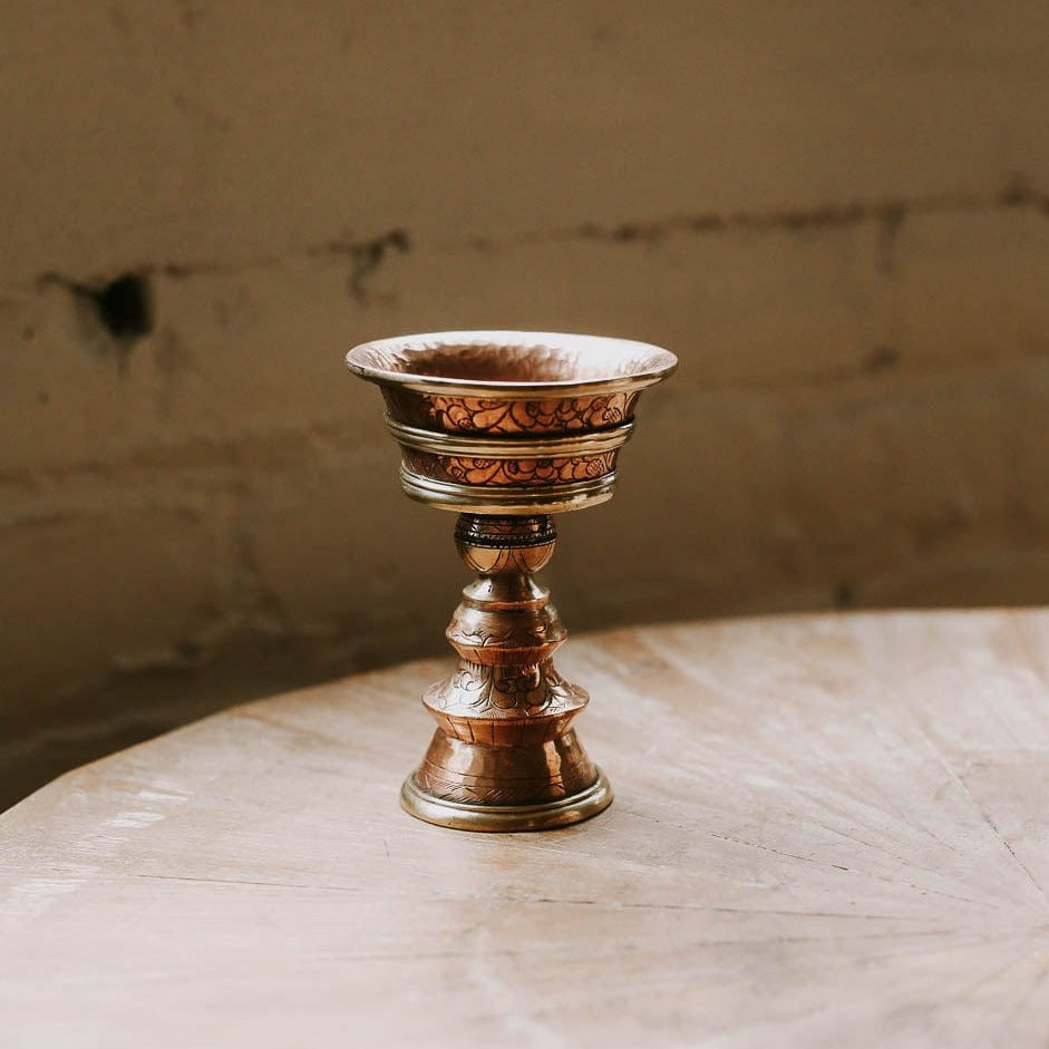 Hand Crafted, Ornate Brass Aladdin's Lamp - Nirvana
